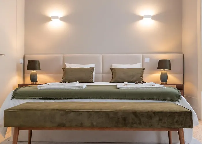 Cc Downtown Palace - F Porto